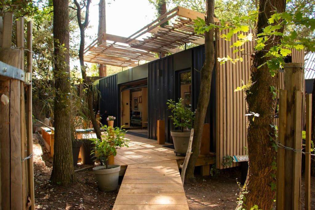 Vaimiti, Cabane Cosy Sous Les Pins Сен-Бревен-ле-Пен Екстериор снимка